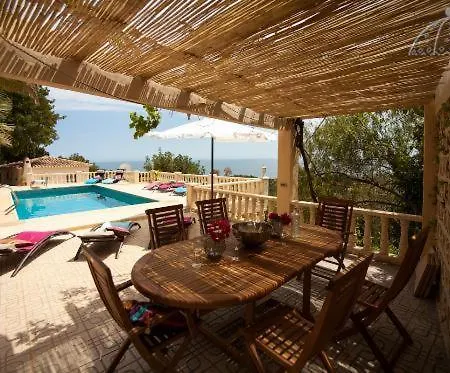 Splendid Villa *