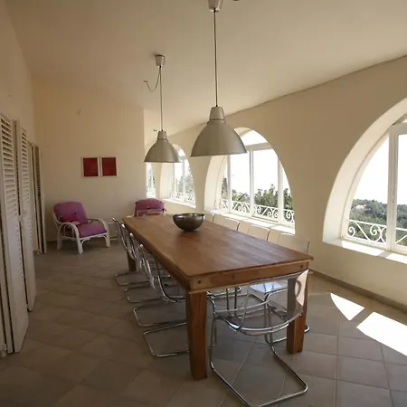 Splendid Villa